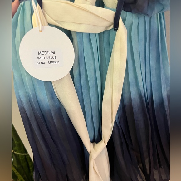 Ombré Romper - Picture 2 of 5